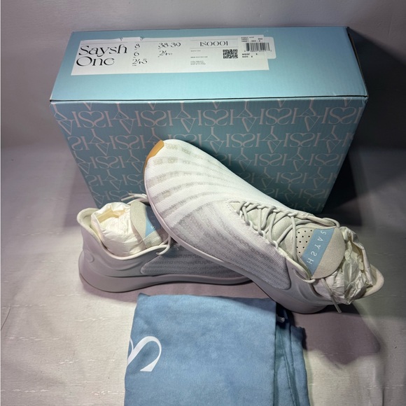 Saysh One White and Blue Sneakers Women’s 8 - Picture 9 of 16